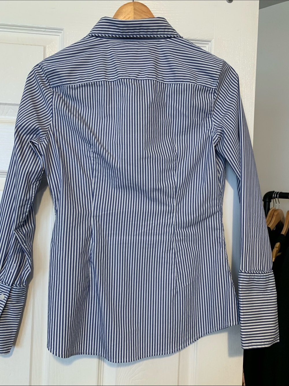 Banana Republic Riley Blue and White Striped Dress Shirt - Picture 3 of 3